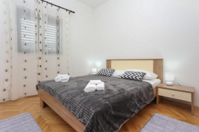 Apartments Marinero